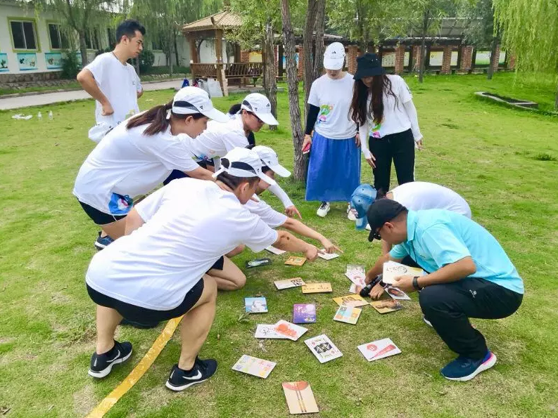 奧鵬教育青島歡樂夏日-你我攜手行學(xué)員活動(dòng)~