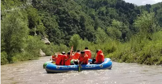 走進(jìn)太行山，親水愛自然