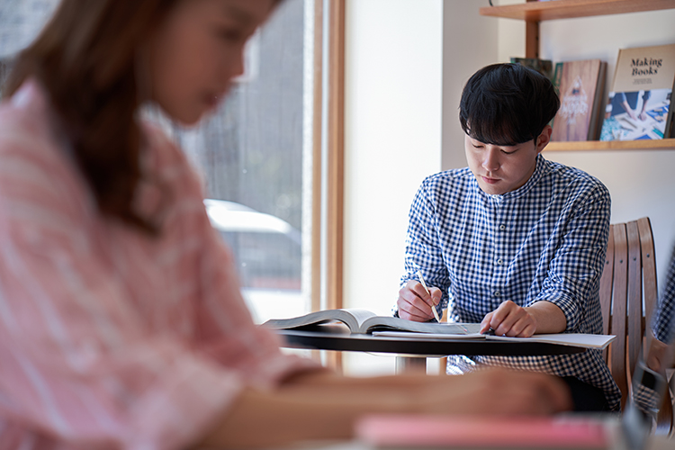 福建師范大學(xué)專升本報考費用大概多少？