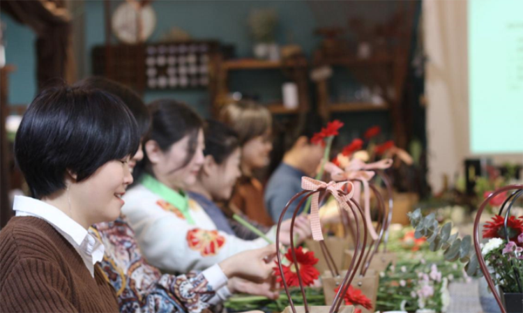 濟(jì)南直屬 | 璀璨花香，芳華綻放